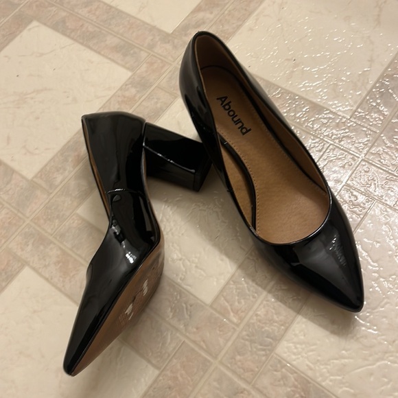 Abound Black Block Heel - 7 - Picture 3 of 5